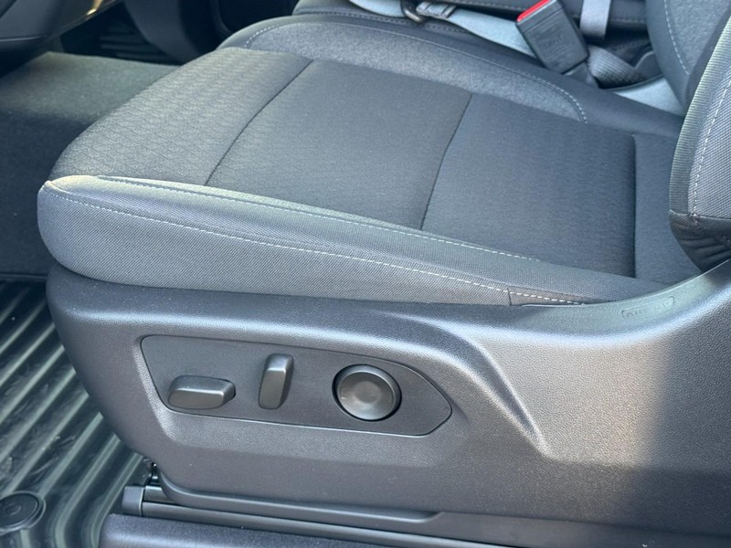 Chevrolet Silverado 1500 Vehicle Image 11