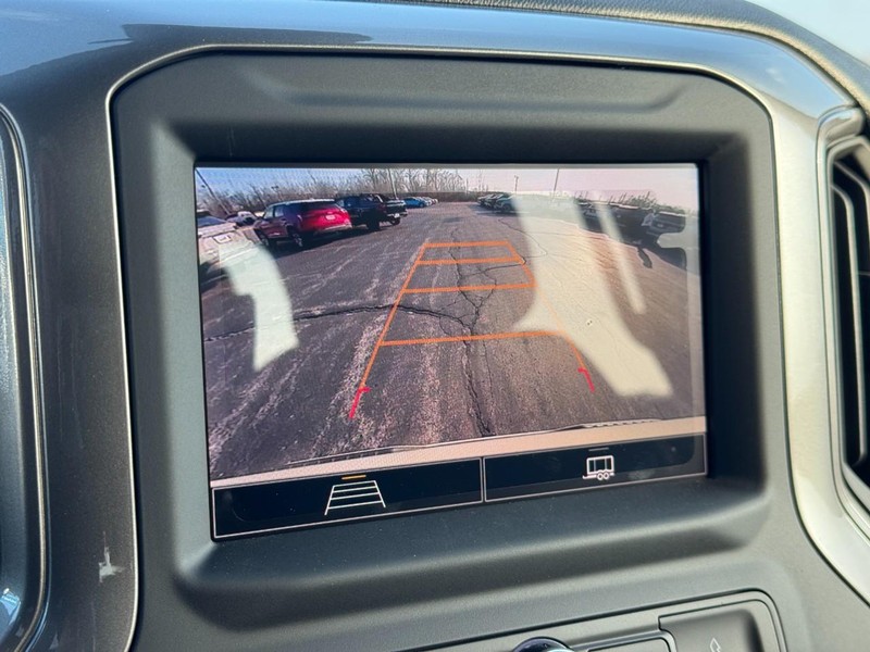 Chevrolet Silverado 1500 Vehicle Image 15