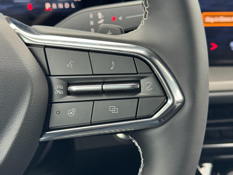 Chevrolet Traverse Vehicle Image 15