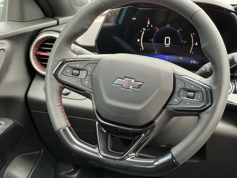 Chevrolet Trax Vehicle Image 07