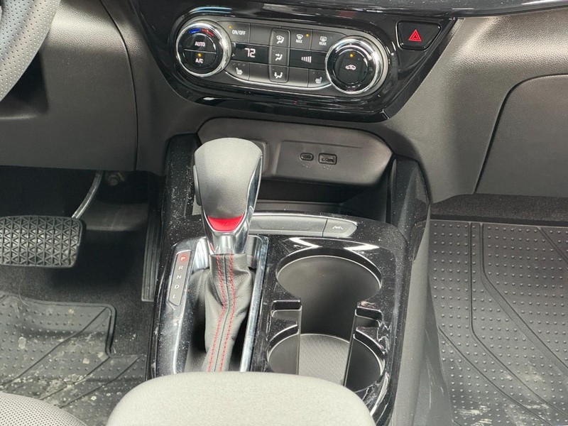 Chevrolet Trax Vehicle Image 09