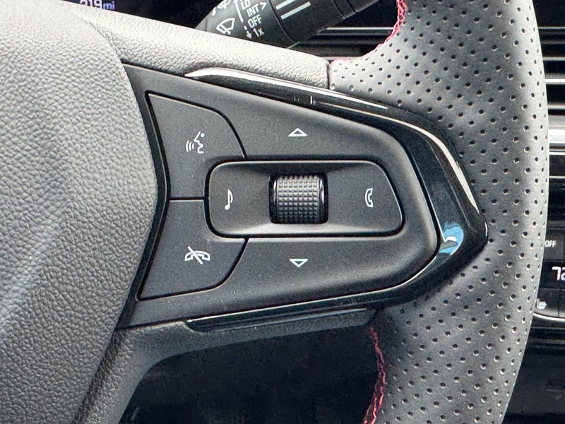 Chevrolet Trax Vehicle Image 14