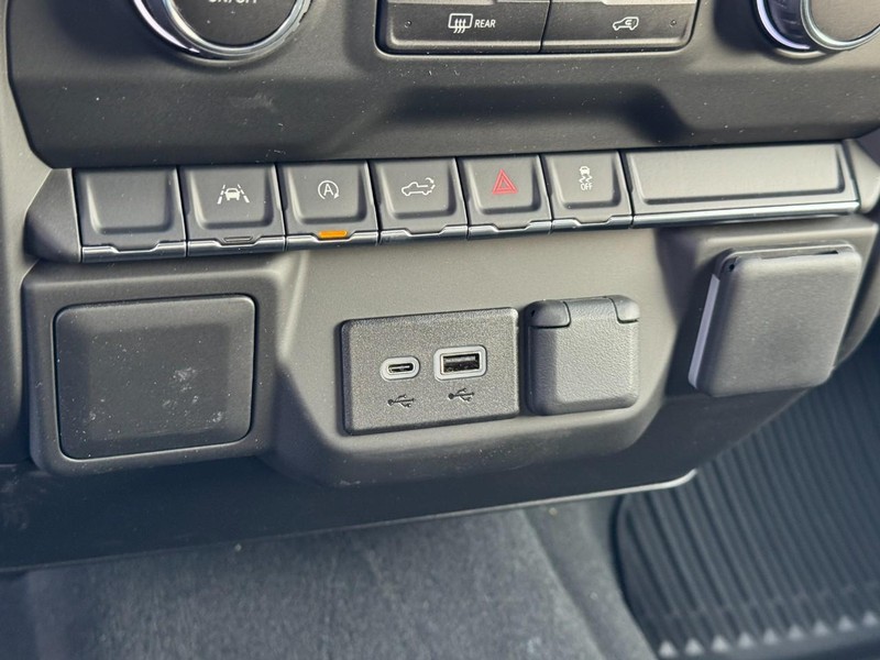 Chevrolet Silverado 1500 Vehicle Image 13