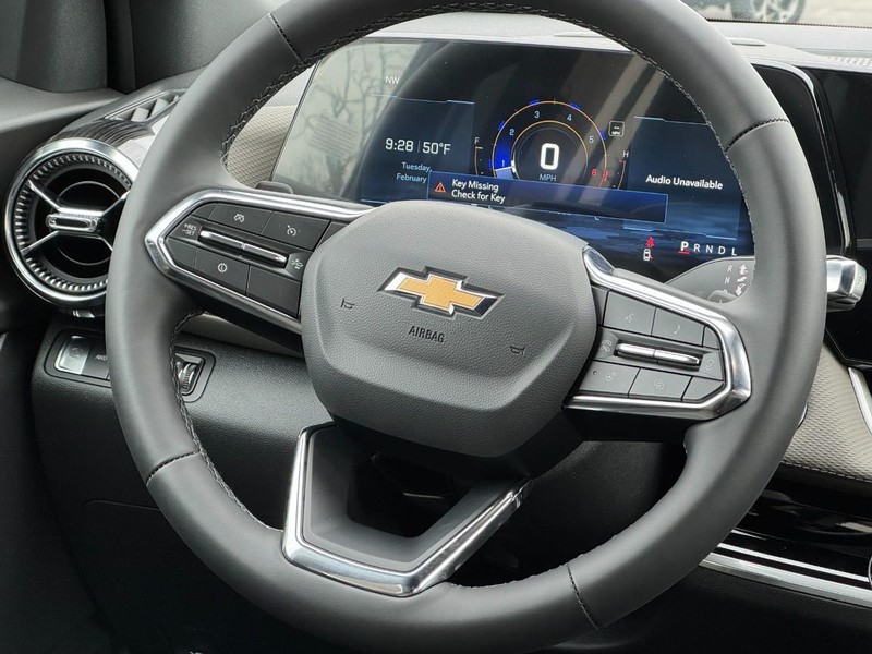 Chevrolet Equinox Vehicle Image 07