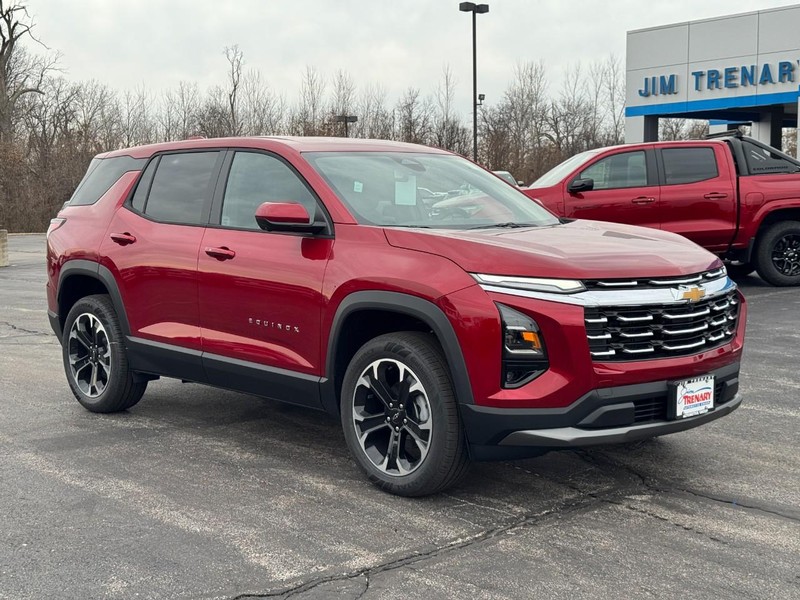 Chevrolet Equinox Vehicle Image 02