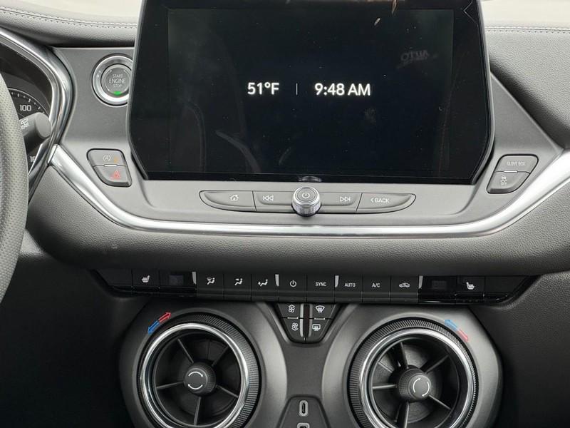 Chevrolet Blazer Vehicle Image 08