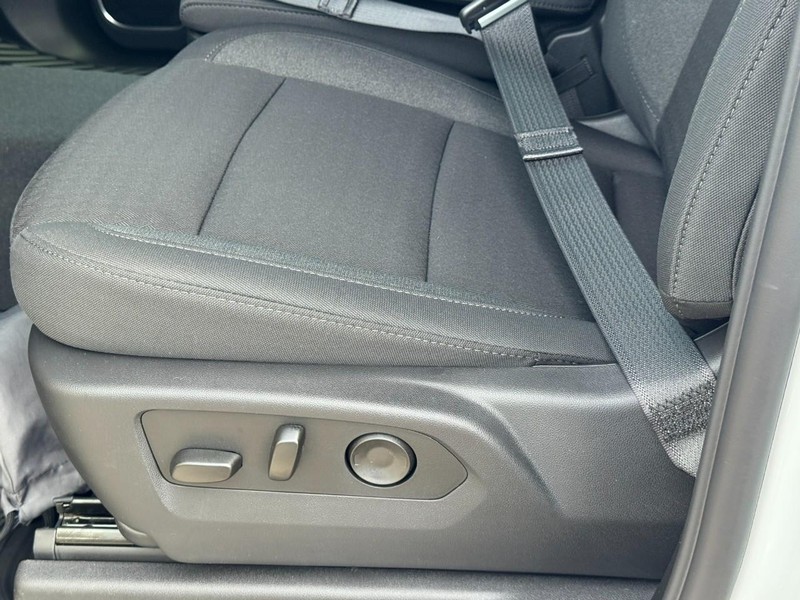 Chevrolet Silverado 1500 Vehicle Image 11