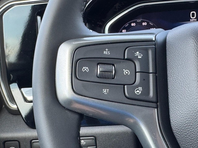 Chevrolet Silverado 1500 Vehicle Image 13