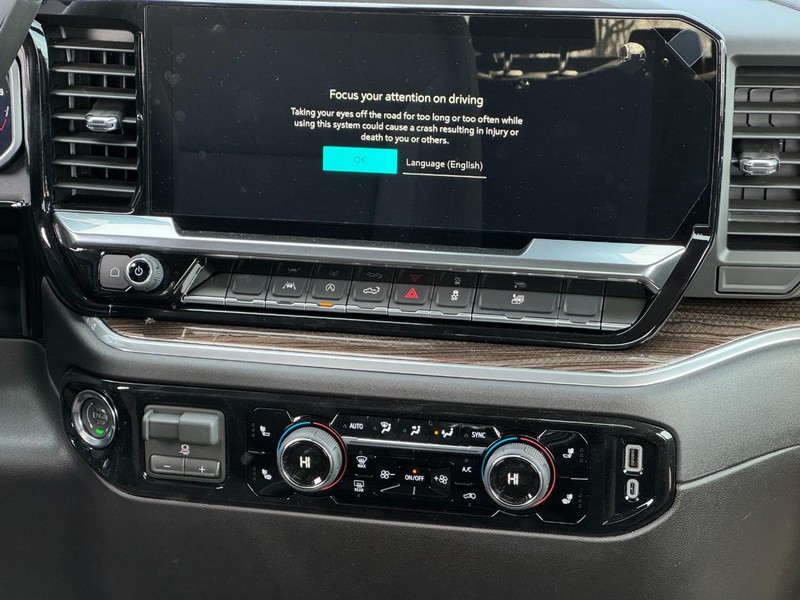 Chevrolet Silverado 1500 Vehicle Image 08