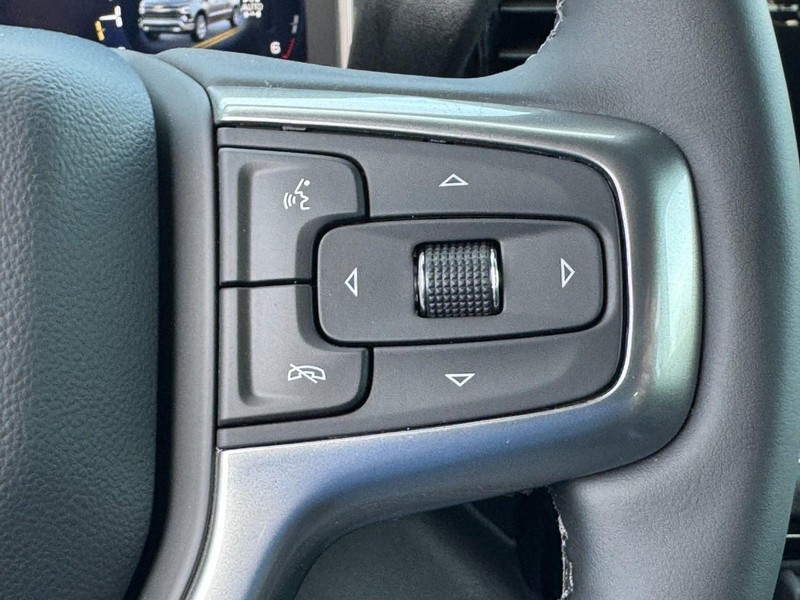 Chevrolet Silverado 1500 Vehicle Image 14