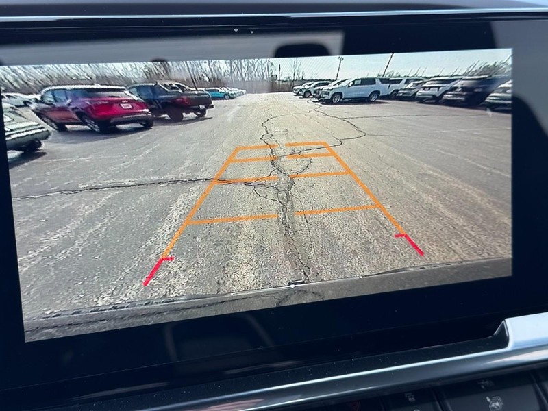 Chevrolet Silverado 1500 Vehicle Image 16