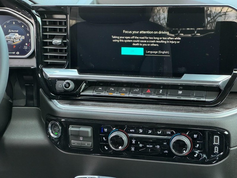 Chevrolet Silverado 1500 Vehicle Image 08