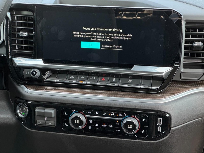 Chevrolet Silverado 1500 Vehicle Image 08