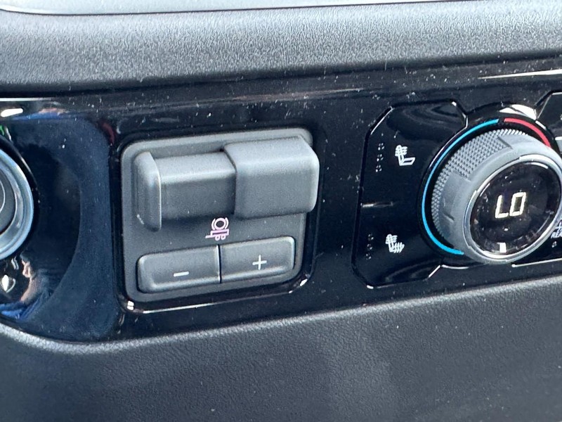 Chevrolet Silverado 1500 Vehicle Image 15