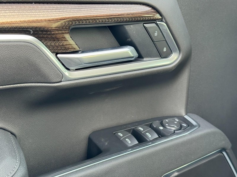 Chevrolet Silverado 1500 Vehicle Image 10