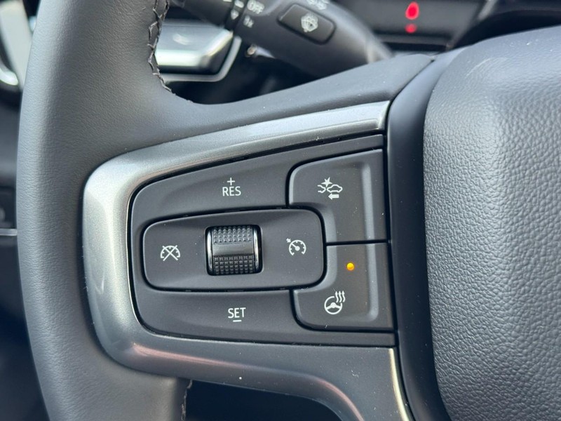 Chevrolet Silverado 1500 Vehicle Image 13