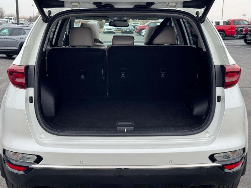 Kia Sportage Vehicle Image 04