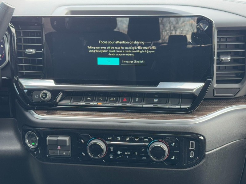 Chevrolet Silverado 1500 Vehicle Image 08