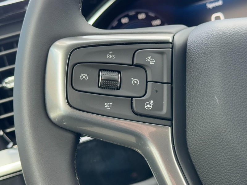 Chevrolet Silverado 1500 Vehicle Image 10