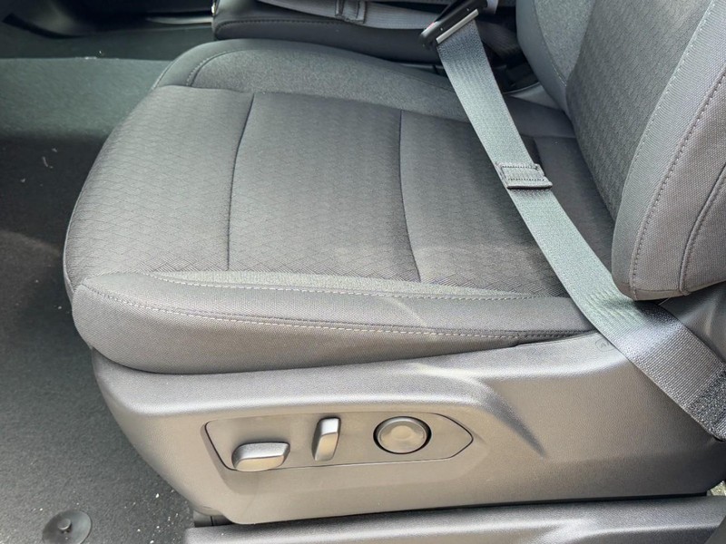 Chevrolet Silverado 1500 Vehicle Image 14