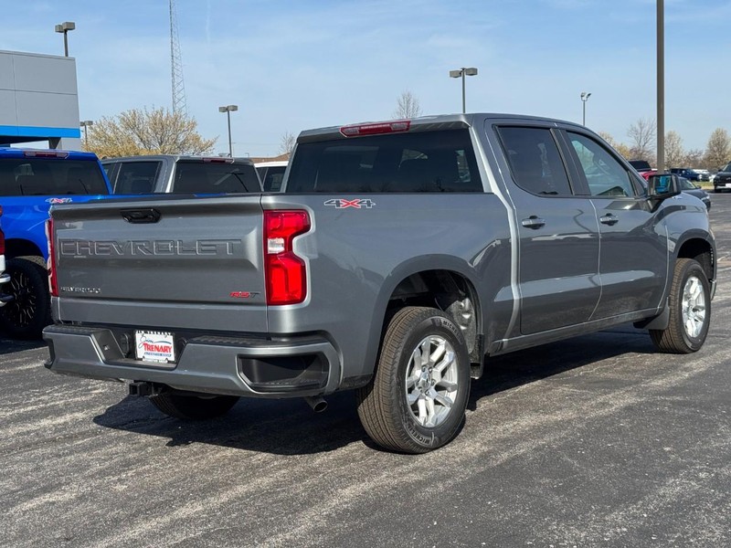 Chevrolet Silverado 1500 Vehicle Image 03