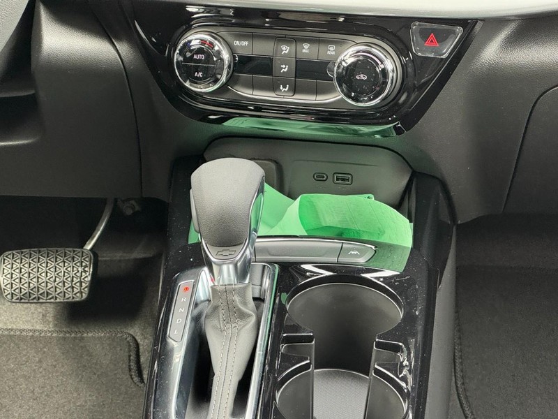 Chevrolet Trax Vehicle Image 09