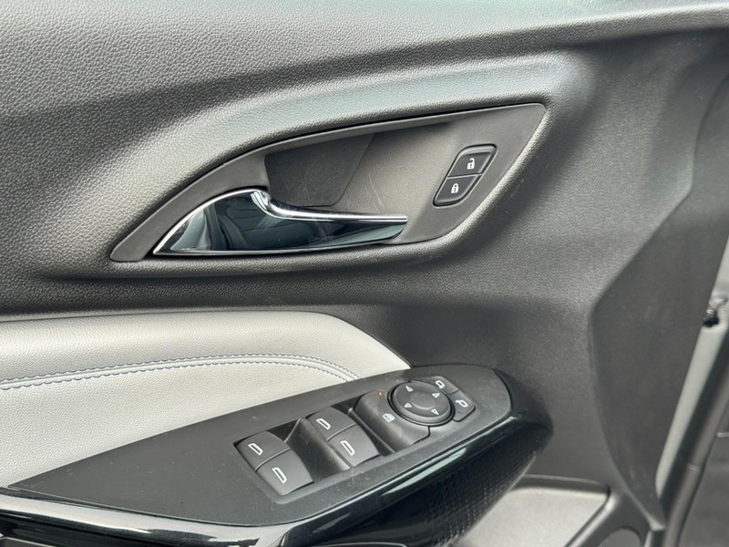 Chevrolet Trax Vehicle Image 10