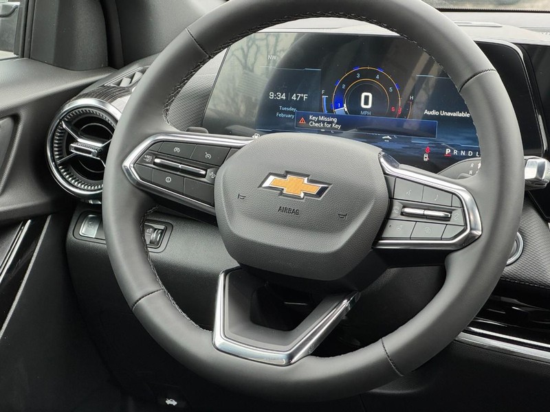 Chevrolet Equinox Vehicle Image 07