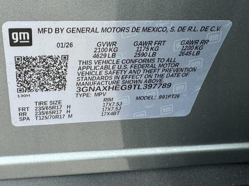 Chevrolet Equinox Vehicle Image 17