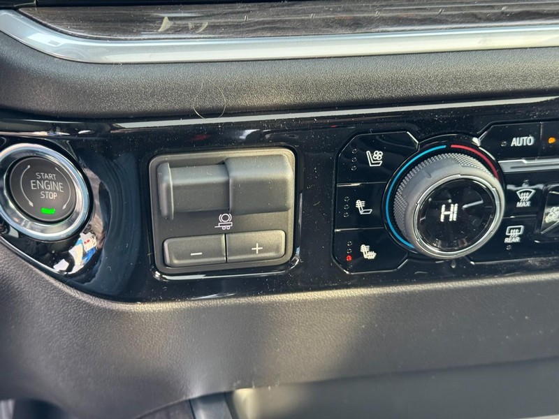 Chevrolet Silverado 1500 Vehicle Image 15