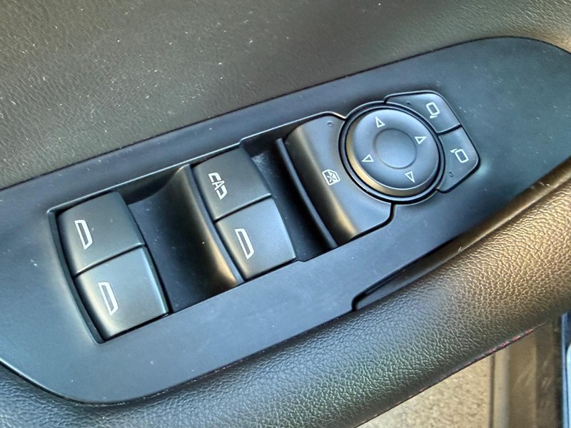 Chevrolet Blazer Vehicle Image 17