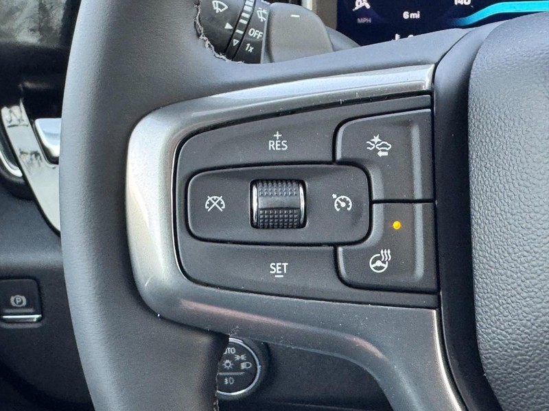 Chevrolet Silverado 1500 Vehicle Image 13