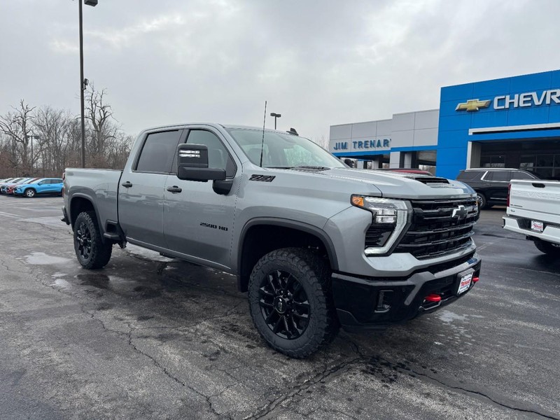 Chevrolet Silverado 2500HD Vehicle Image 02