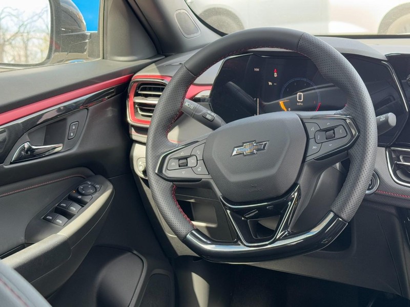 Chevrolet TrailBlazer Vehicle Image 07