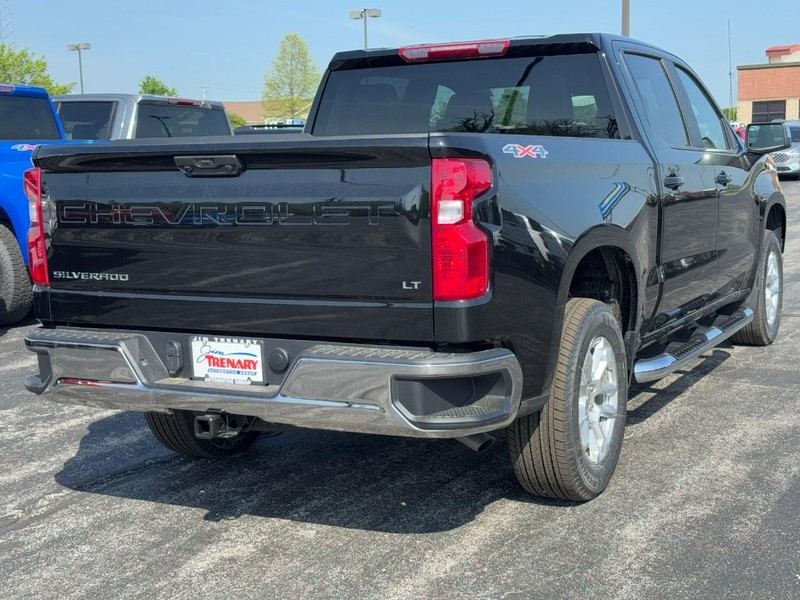 Chevrolet Silverado 1500 Vehicle Image 03