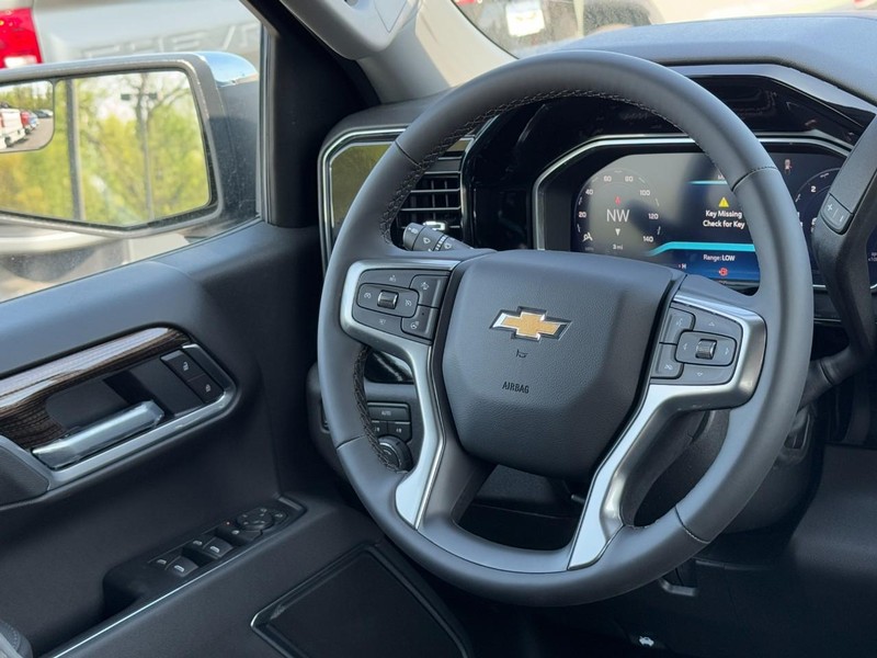 Chevrolet Silverado 1500 Vehicle Image 07