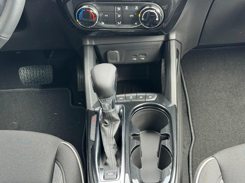 Chevrolet TrailBlazer Vehicle Image 09