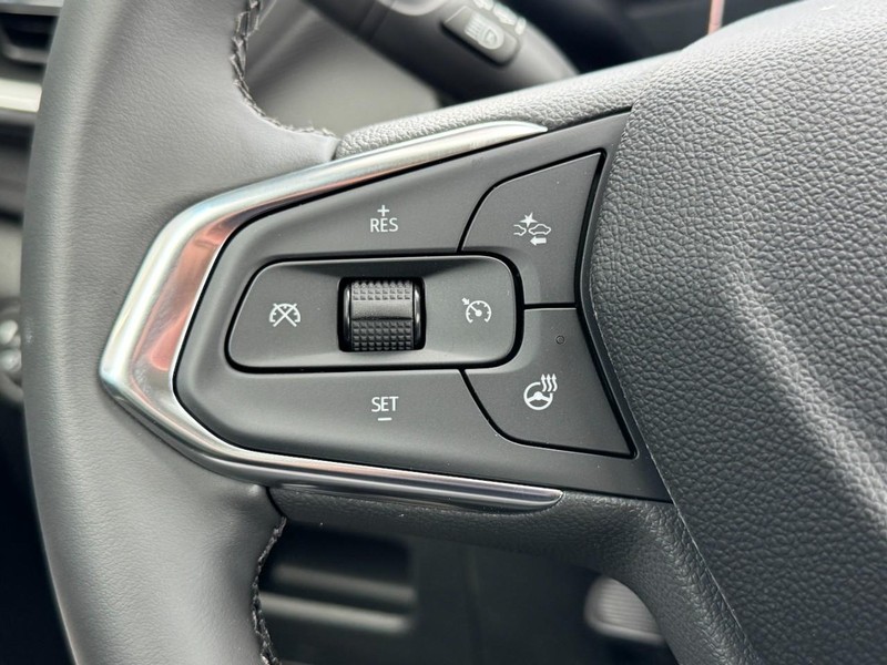 Chevrolet TrailBlazer Vehicle Image 10