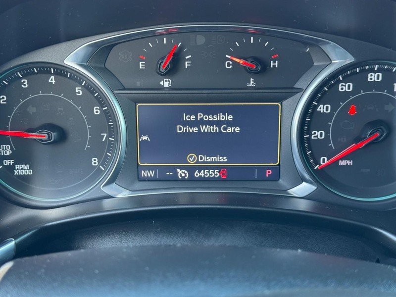 Chevrolet Equinox Vehicle Full-screen Gallery Image 19