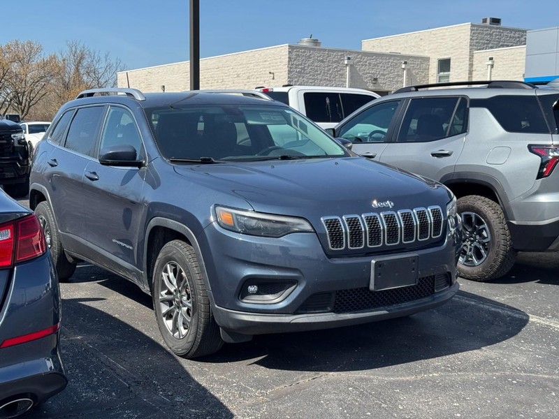 Jeep Cherokee Vehicle Image 02