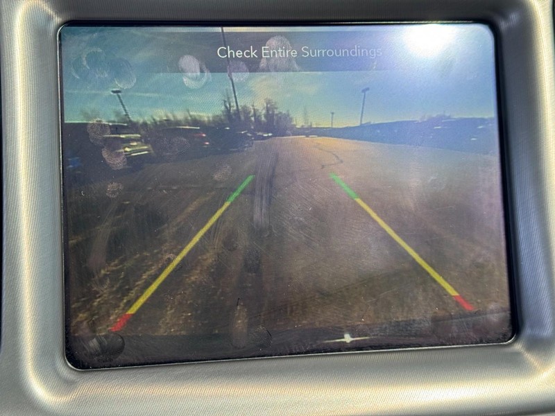 Dodge Challenger Vehicle Image 21