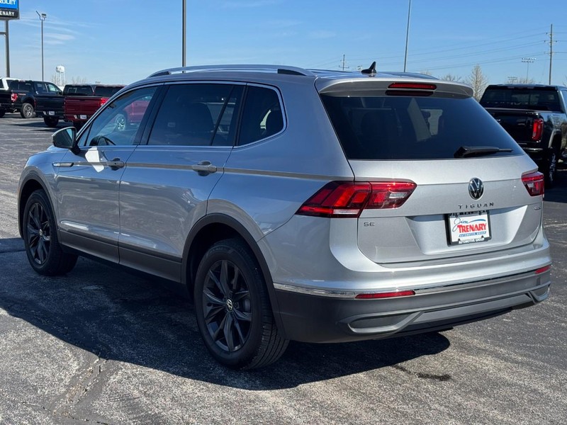 Volkswagen Tiguan Vehicle Image 06