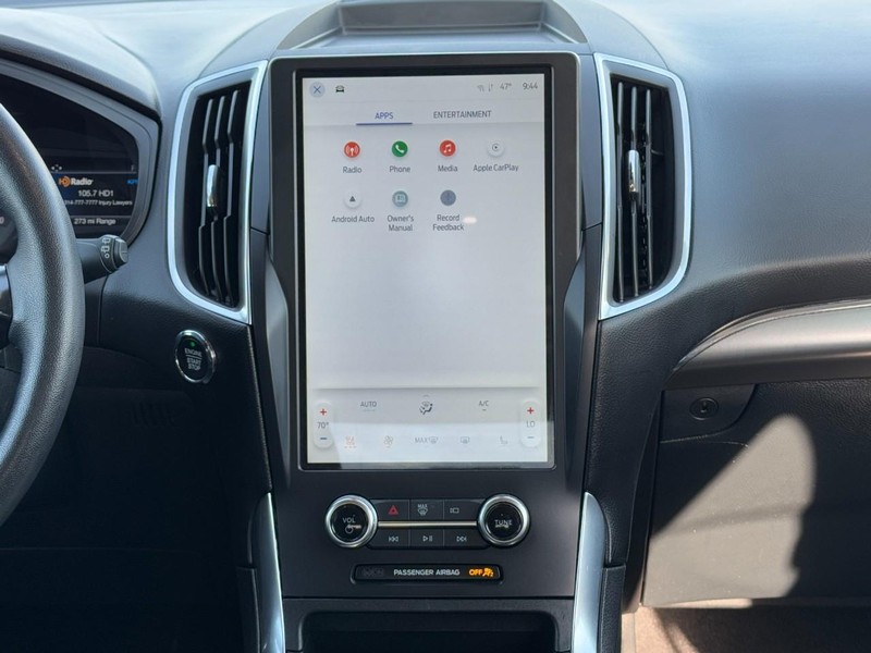 Ford Edge Vehicle Image 13