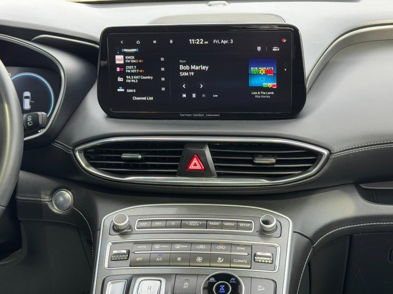 Hyundai Santa Fe Vehicle Image 13