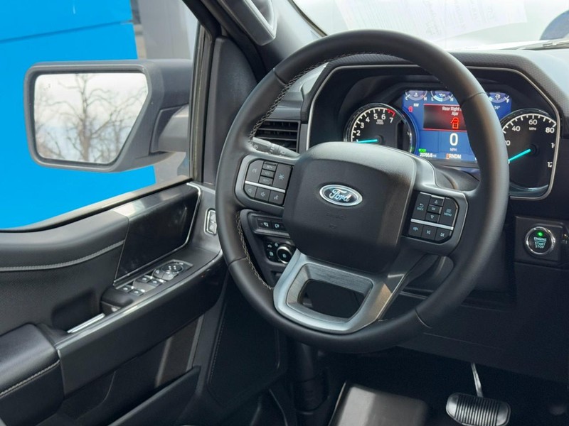 Ford F-150 Vehicle Image 14