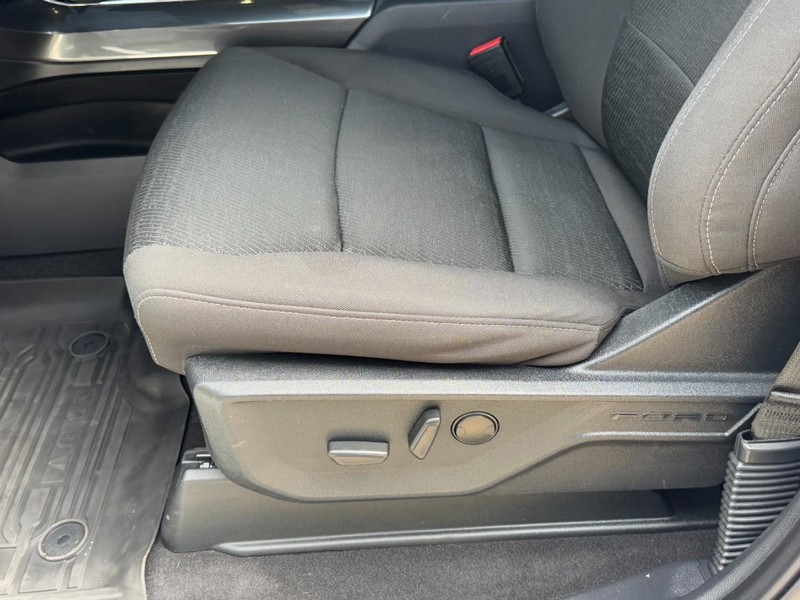 Ford F-150 Vehicle Image 25