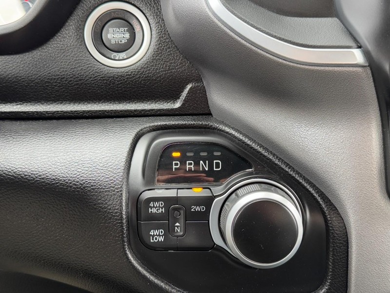 Ram 2500 Vehicle Image 19