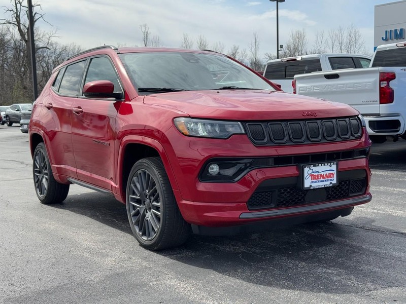 Jeep Compass Vehicle Image 02