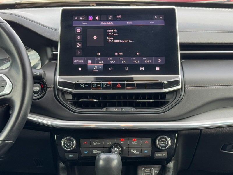 Jeep Compass Vehicle Image 13