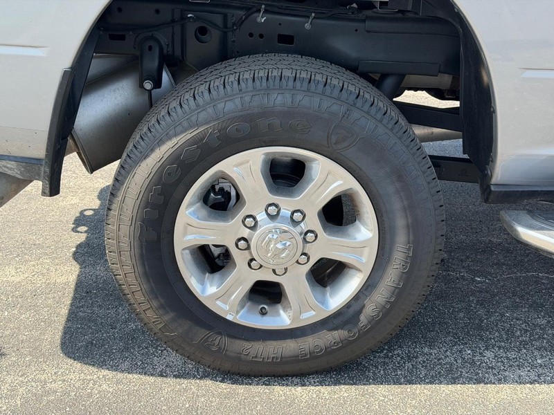 Ram 2500 Vehicle Image 09